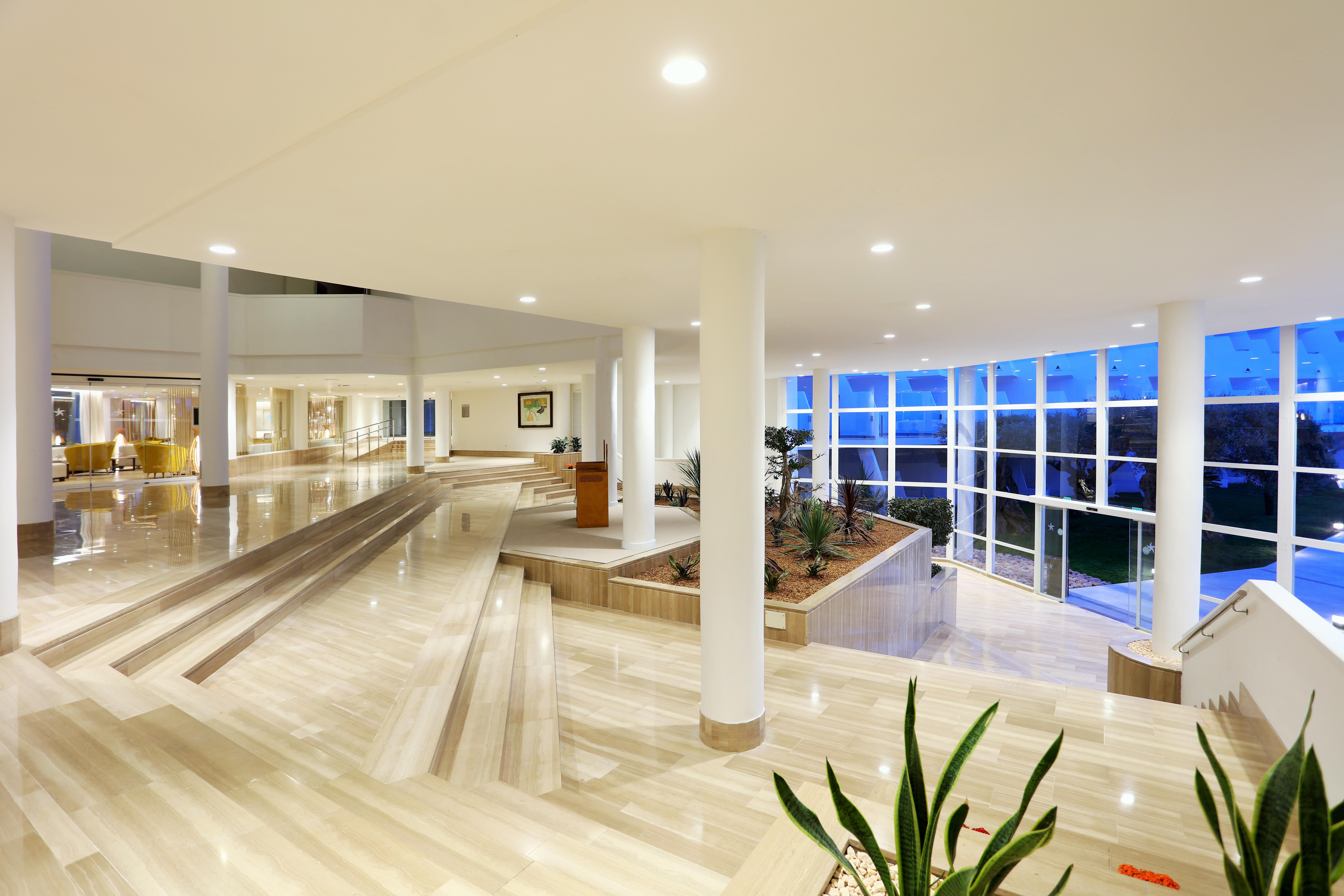 Iberostar Waves Playa De Muro 4*