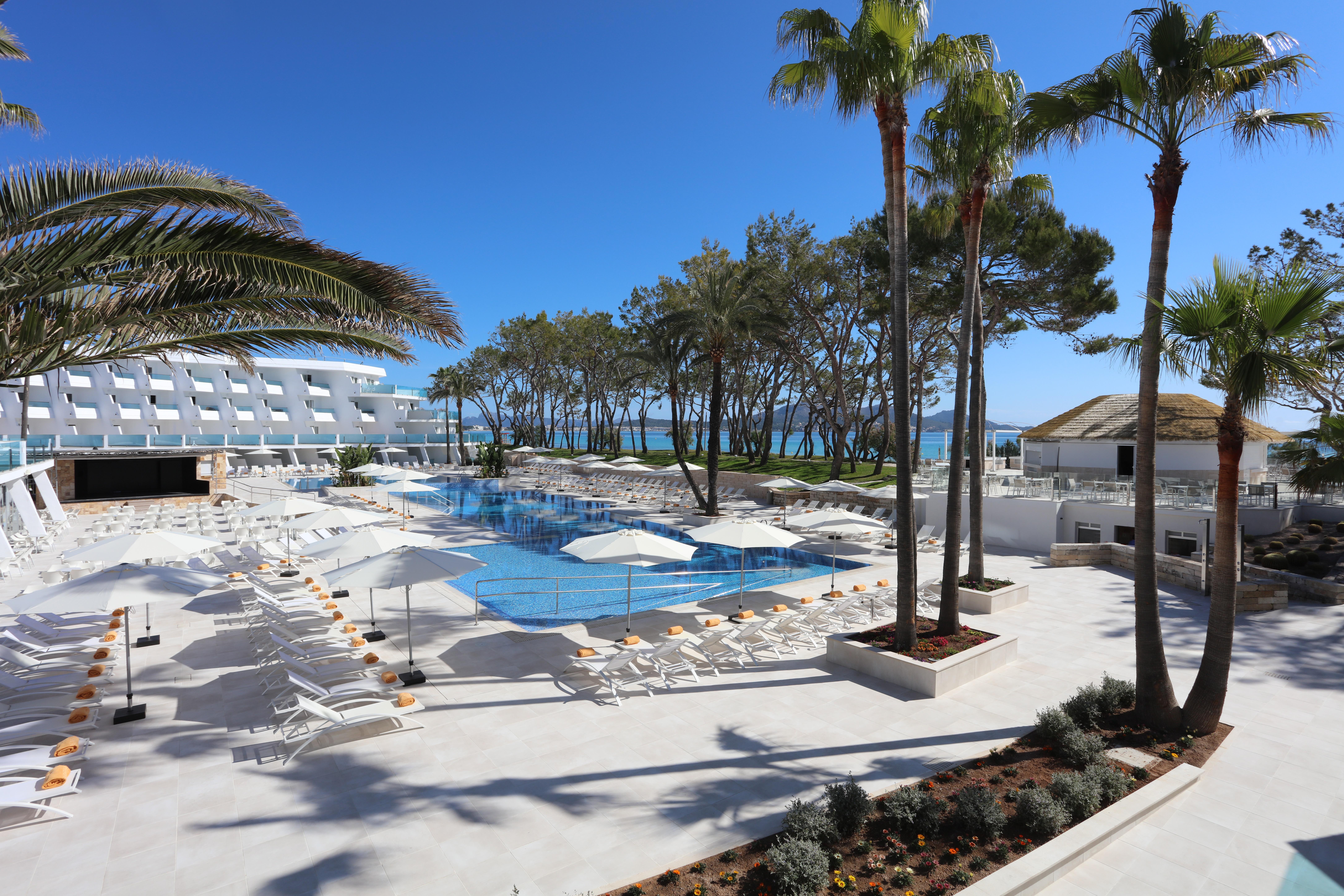 Hotel Iberostar Waves Playa De Muro